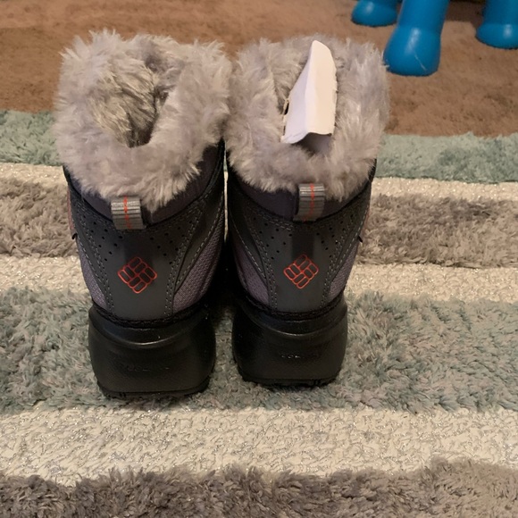 Columbia - Picture 4 of 4